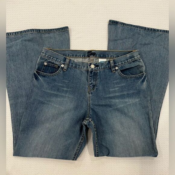 NWT Vintage Gap Kids/Junior’s Y2K Mid-rise Flare Blue Denim Jeans Size 18+ - Picture 2 of 7